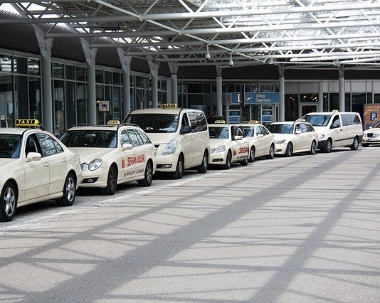 As many as 15,000 Comfort Taxi could join UberFLASH